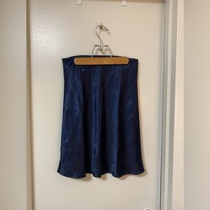 Dark blue aritzia slip skirt. Approx 19 inches long